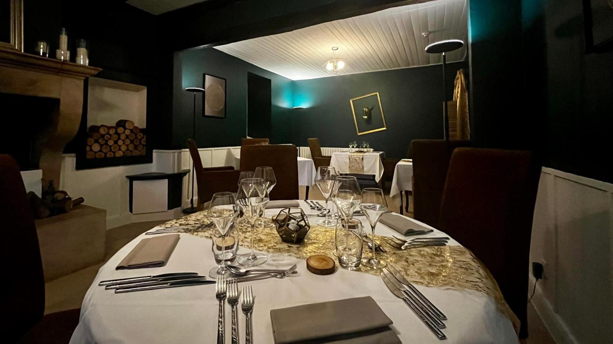 Logis Le Relais De La Voie Sacree Otel Issoncourt Dış mekan fotoğraf